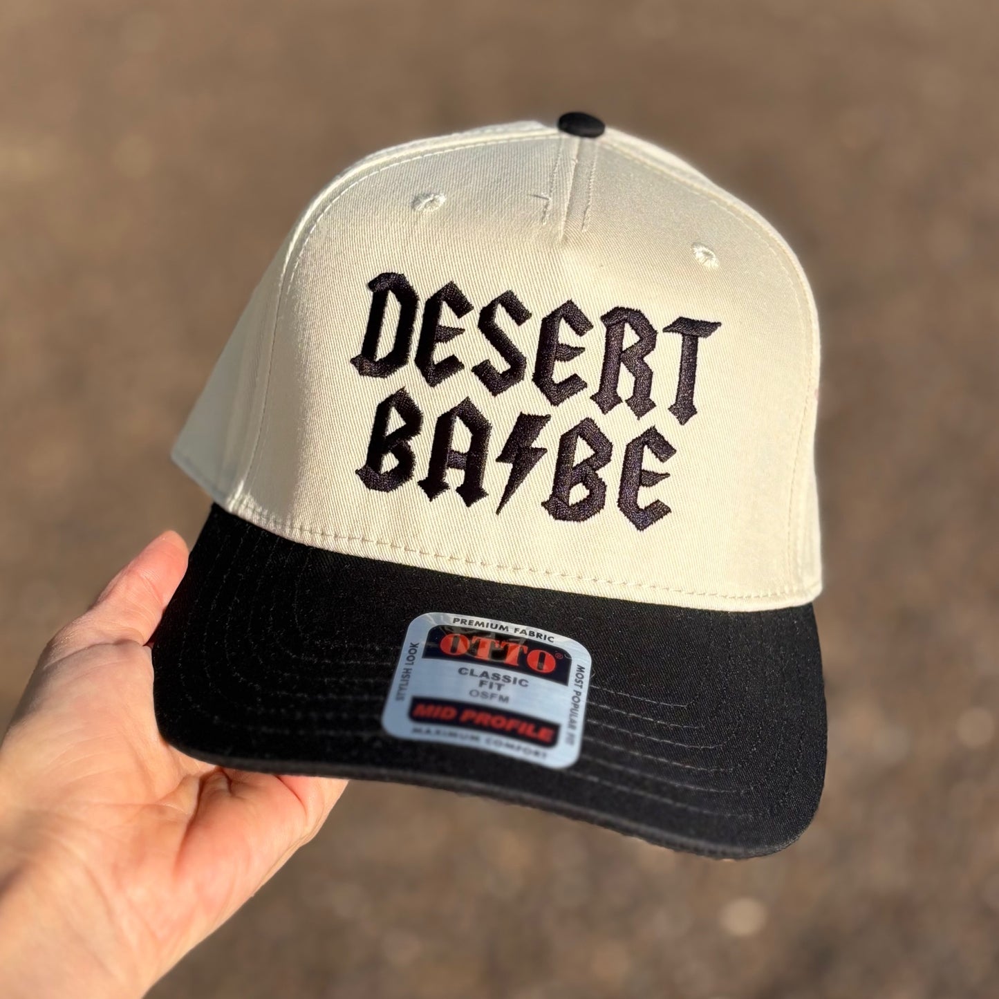 Desert Babe Bolt Classic Snapback